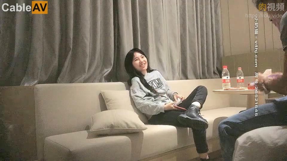 【91沉先生】残暴老金真变态，把妹子干得痛哭不止，赚钱不易要上岸，风月老将专业让小姐从良