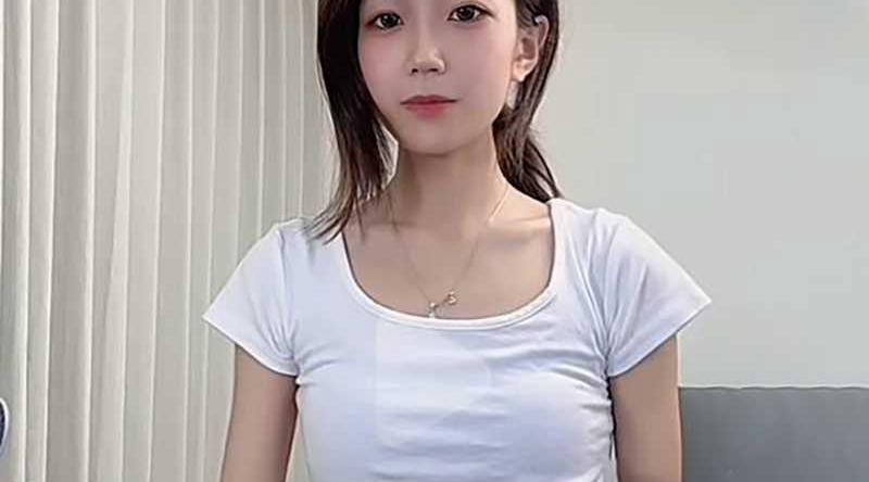 抖音竟成福利姬培养温床 CF美女主播 媛崽好困 下海卖初夜被曝 大量裸聊露穴淫拍流出！