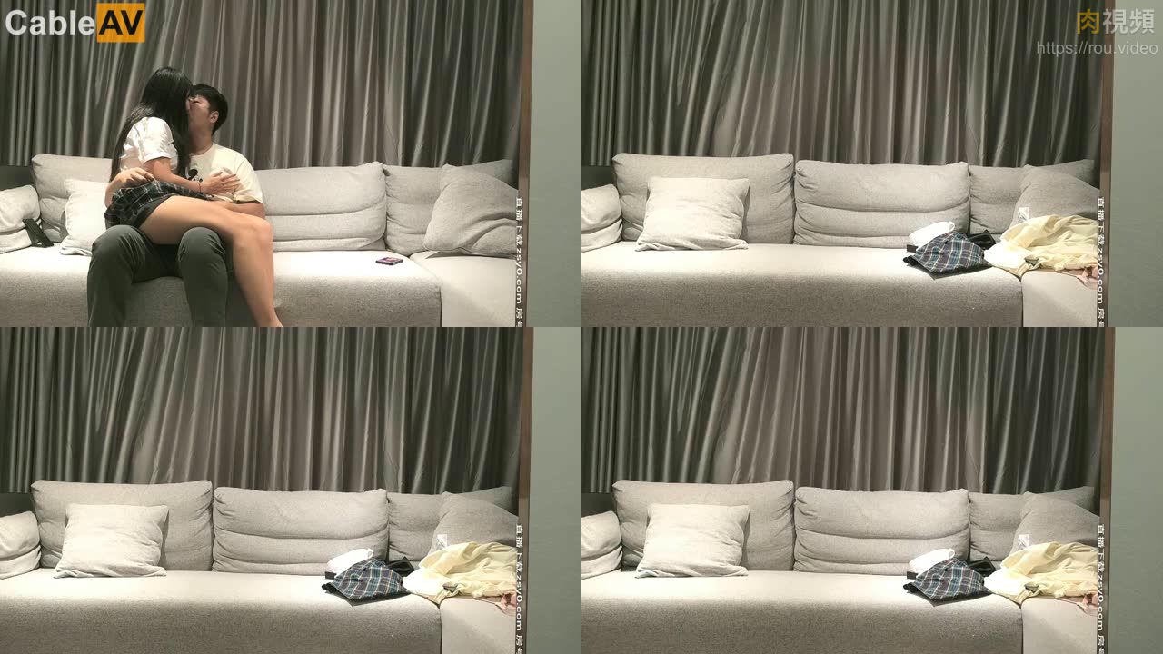 小宝寻花约了个童颜大奶萌妹子啪啪JK装口交舔弄上位骑乘